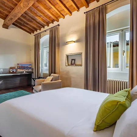 Le Torri By Dimora Collection - 18Th-Century Palazzo Suites In Florence - Adults Only-2