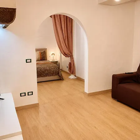 Lovely And Cozy Central Apartment In The Best Position-2