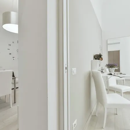 Accademia Apartment-3