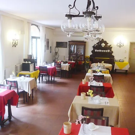 Hotel Crocini-2