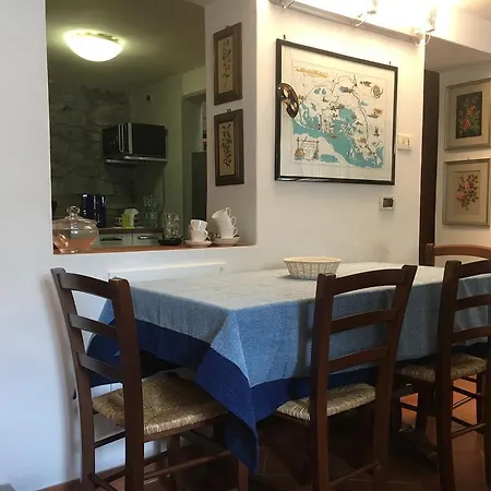 Old Town In The Green: Federico'S Apartment.-2