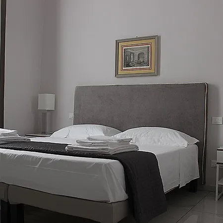 Dimora Degli Artisti - Charm Rooms-2