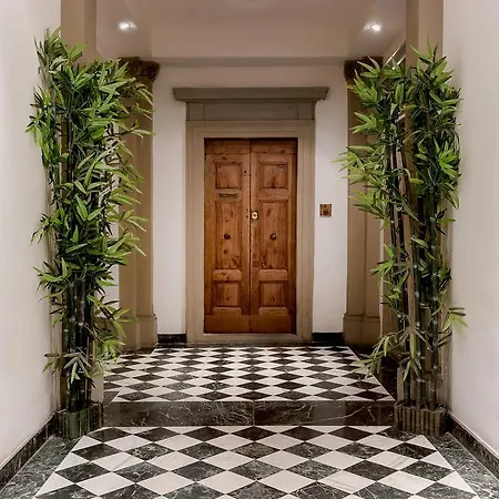 The Gallery 42 Guest House-2