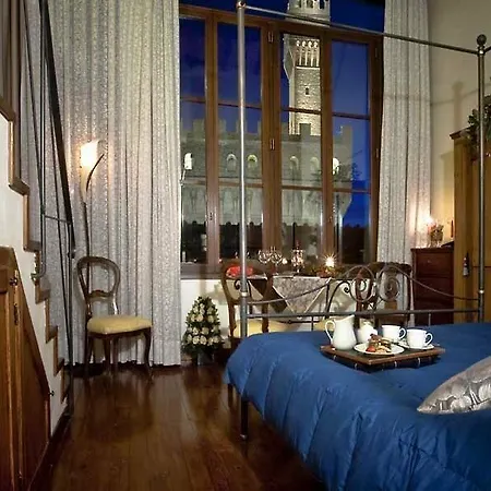 Palazzo Uguccioni Apartments-3