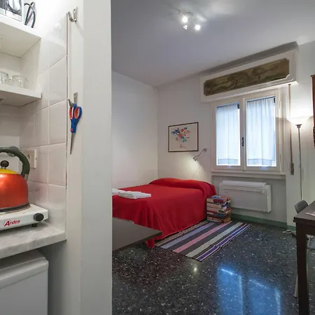 Barbadori Studio Apartment-2
