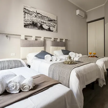 Silver Novella Luxury Apartment-2