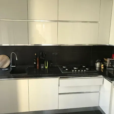 Mirandola Guest House-2