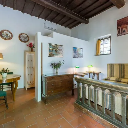 Villa In Private Estate,Shared Pool,Parking,3Km To Ponte Vecchio-2