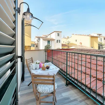Guelfa 30-Exclusive Suite In The Heart Of Florence-3
