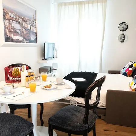 Frescobaldi Modern Loft-2