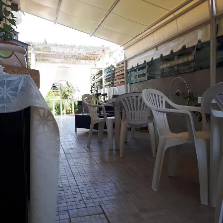 B & B Eliana-2