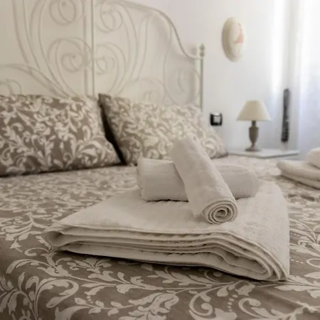 Lorenzo Apartment-2
