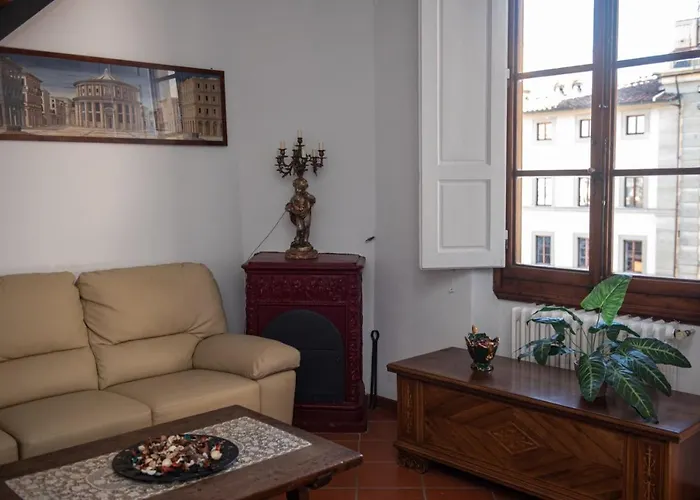 Medici Chapels Apartment, Near The Duomo!!
