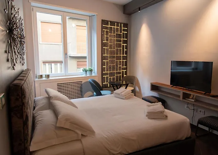 Ponte Vecchio Luxury And Stylish Apartment Florence