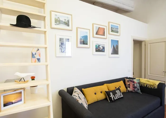 Design Apartment In Florence