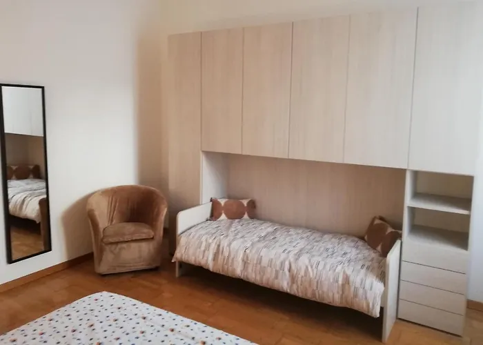 Lovelifelorenzo Florence acceptant les animaux