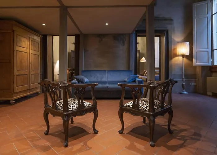 Renaissance Palace Noble Floor Apartment Florencia