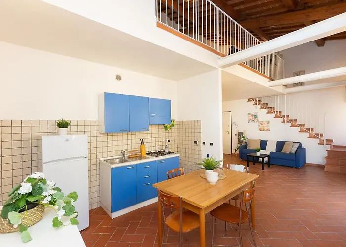 Palazzo Ghibellina By Rental In Florence