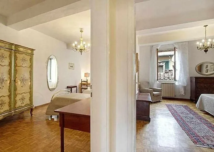 Solaris Apartment With Two Bedrooms Florence