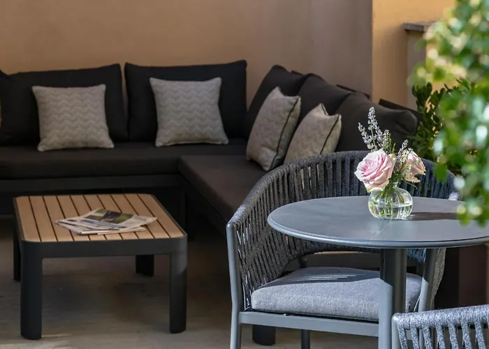 Apartments Florence- Palazzo Signoria luxury Apartments 2-David