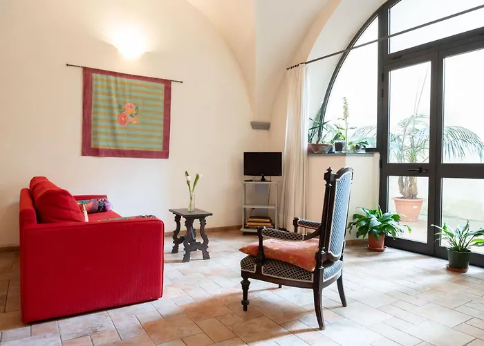Characteristic Apartment In The Center Of Florencia