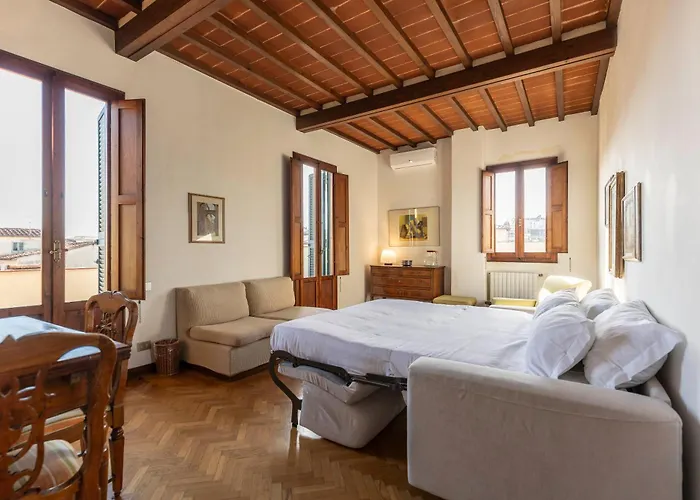 Huisdiervriedelijke Palazzo Cecchi Florentine Apartment Florence