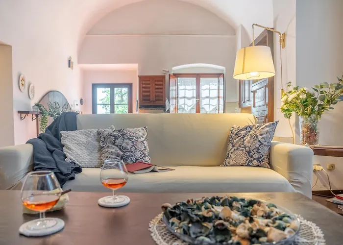 Charming Florentine Hideout