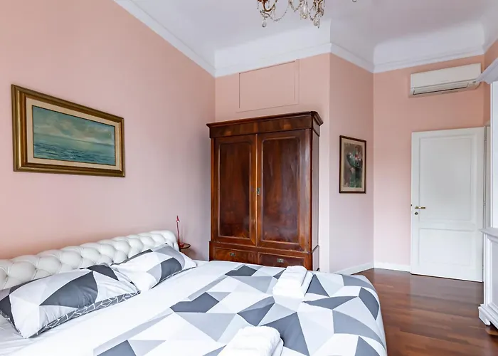 Huisdiervriedelijke Guesthost - Stibbert & Statuto Elegant Flat With Balcony Appartement Florence