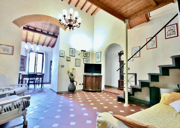 Typical Apartment In The Historic Centre Firenze che accetta animali
