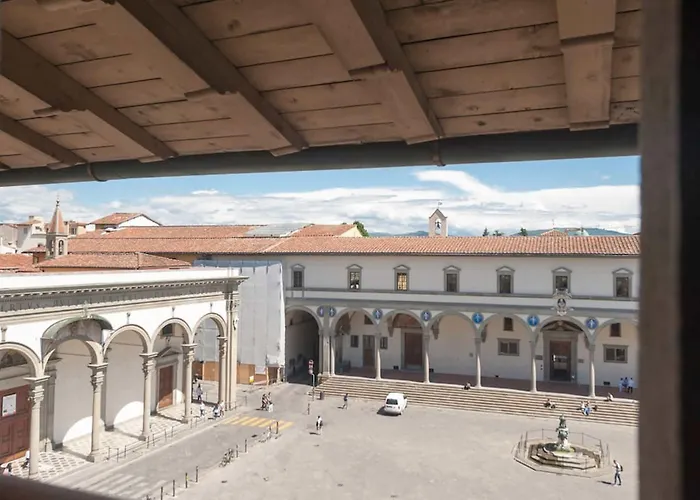Belle Arti Penthouse In Central Florencia