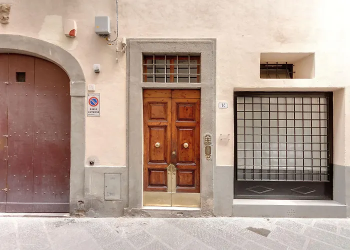 Velluti Apartment By Mamo Florence