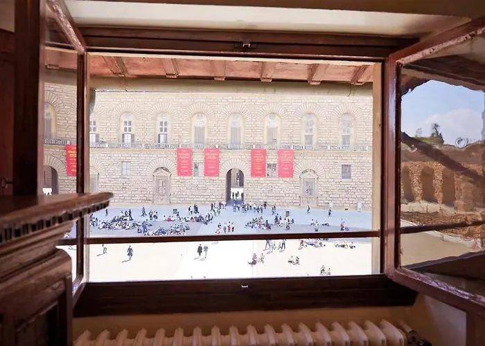 Great Location Just Infront Of Pitti Palace Florence