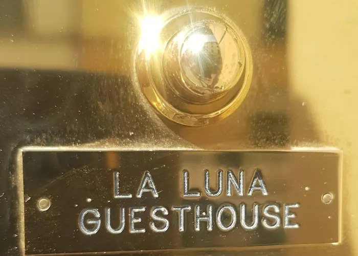 La Luna Guest House Florenz