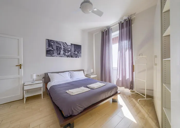 Twelveholly Apartment Florenz