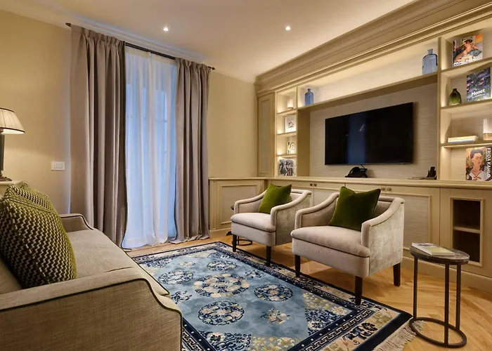 Luxury Apartments By Palazzo Portinari Salviati Florença