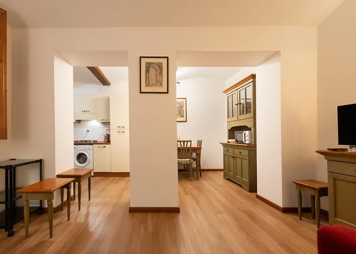 Boetiek Apartments Close To Duomo Florence