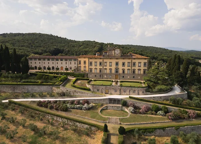 Torre A Cona Wine Estate