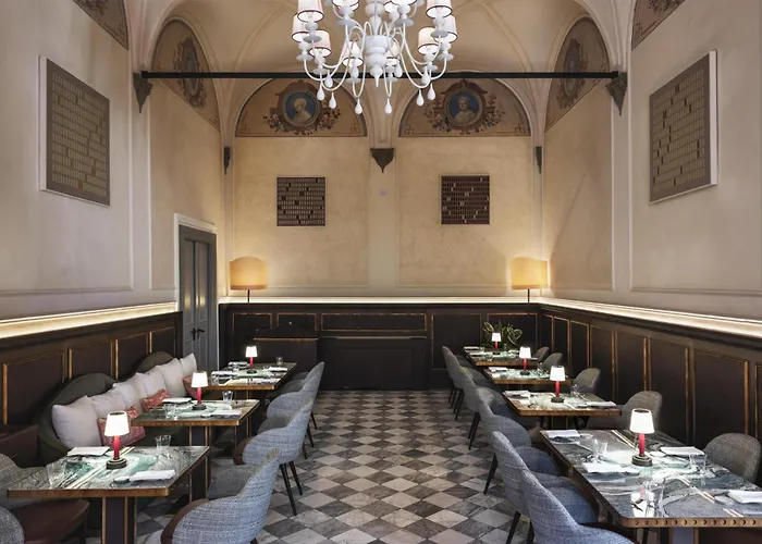 Boetiek Porta Rossa Hotel Firenze, Colbert Collection