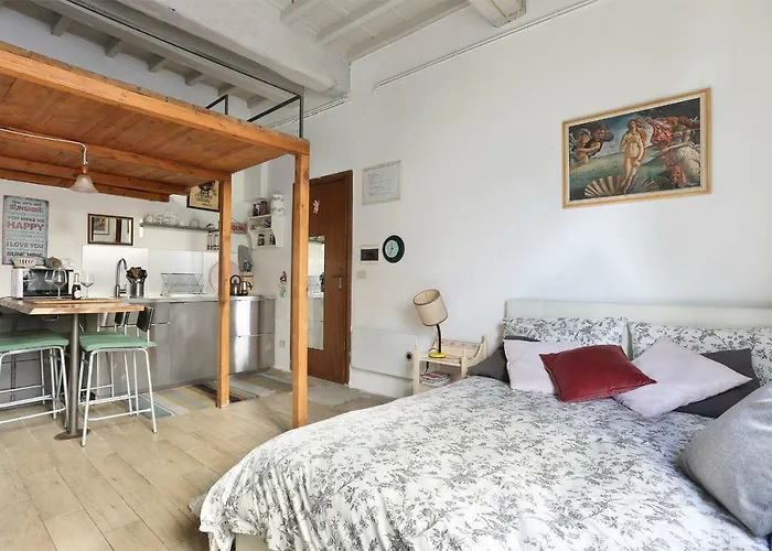 Ferienwohnung San Frediano Moderno Florenz
