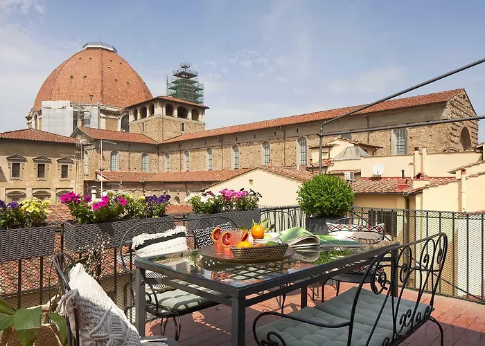 Great Apts Few Steps To The Duomo Florence