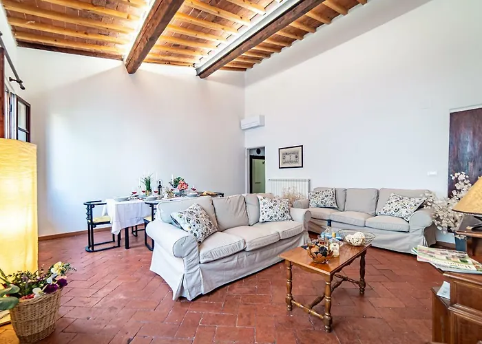 Oltrarno Apartment Florence