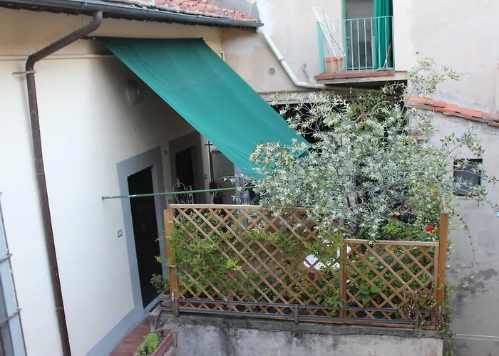 San Lorenzo Central Market Cozy & Quiet Apartment
