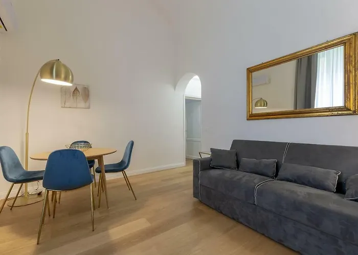 Florence Fiorino Apartment