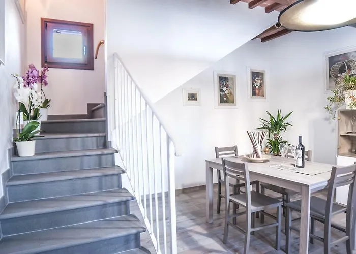 Cascine Home Holidays